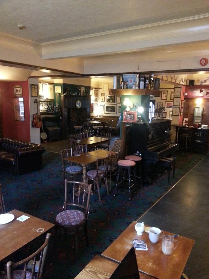 The Black Horse Hellifield Екстер'єр фото